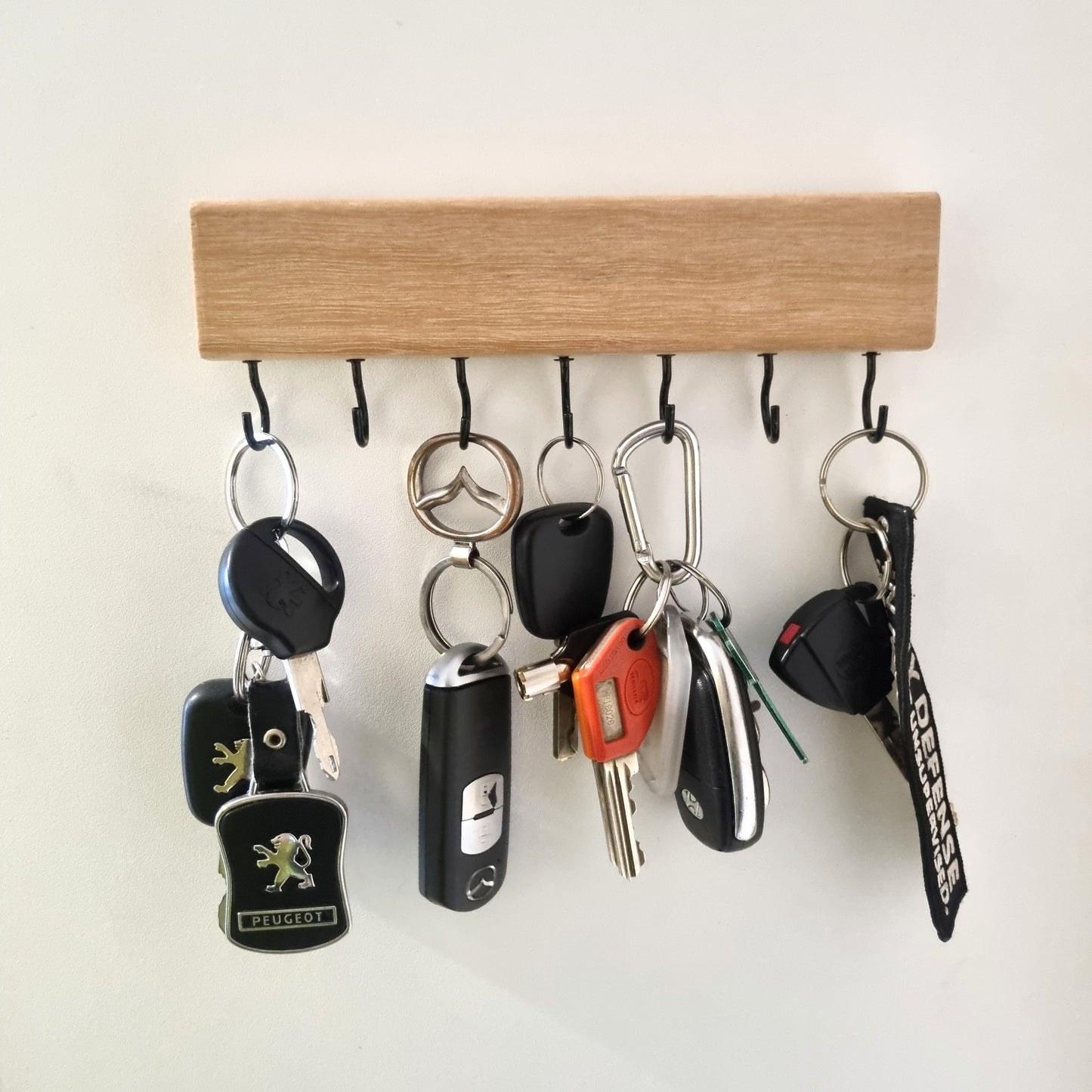 Timber keys holder