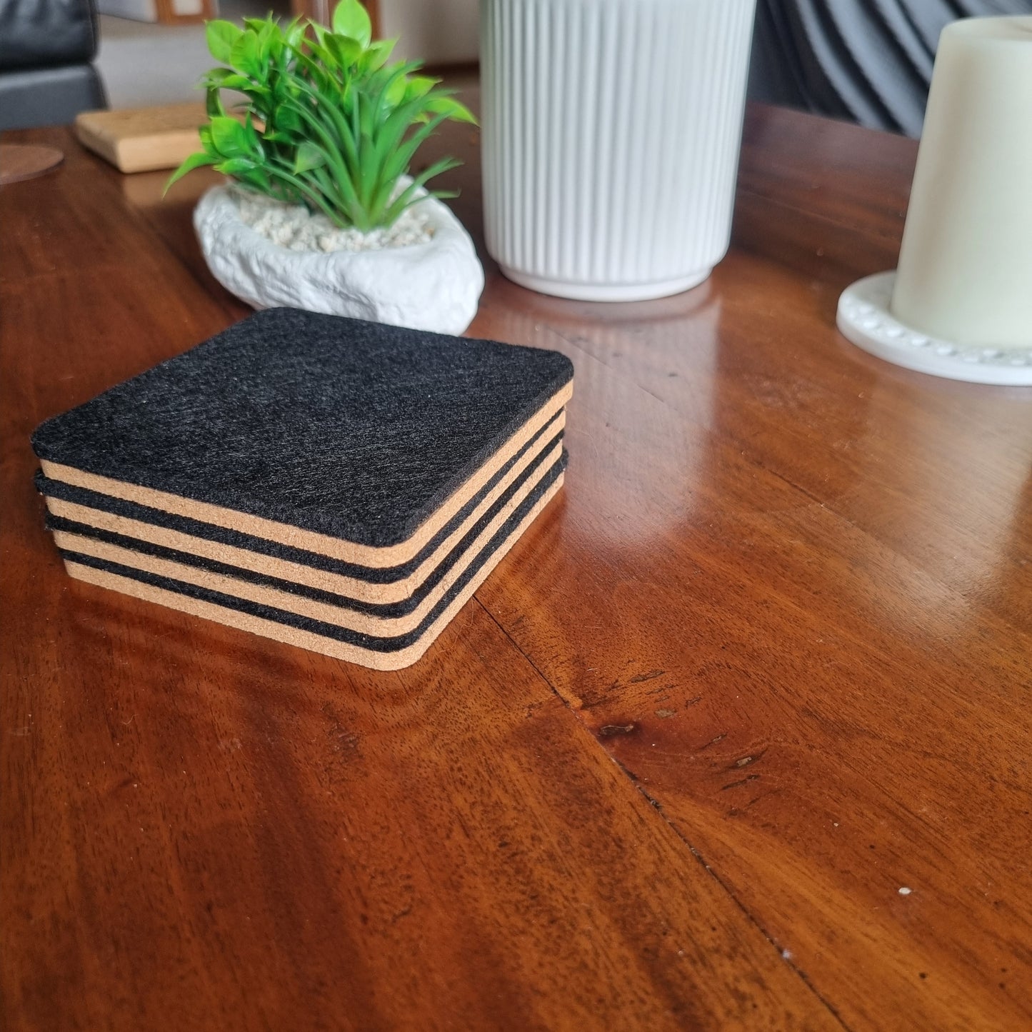 Cork and felt coaster - Black