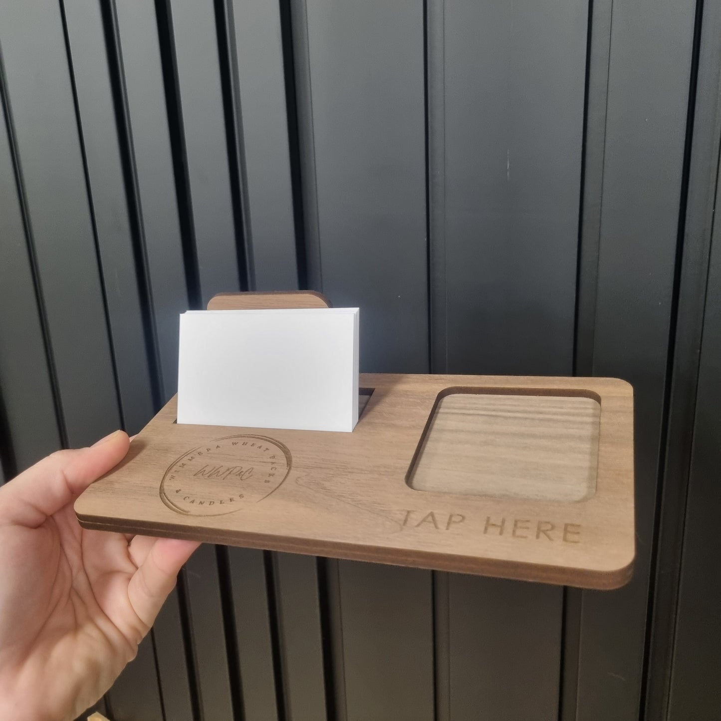 Tyro reader and business card holder - engraved logo