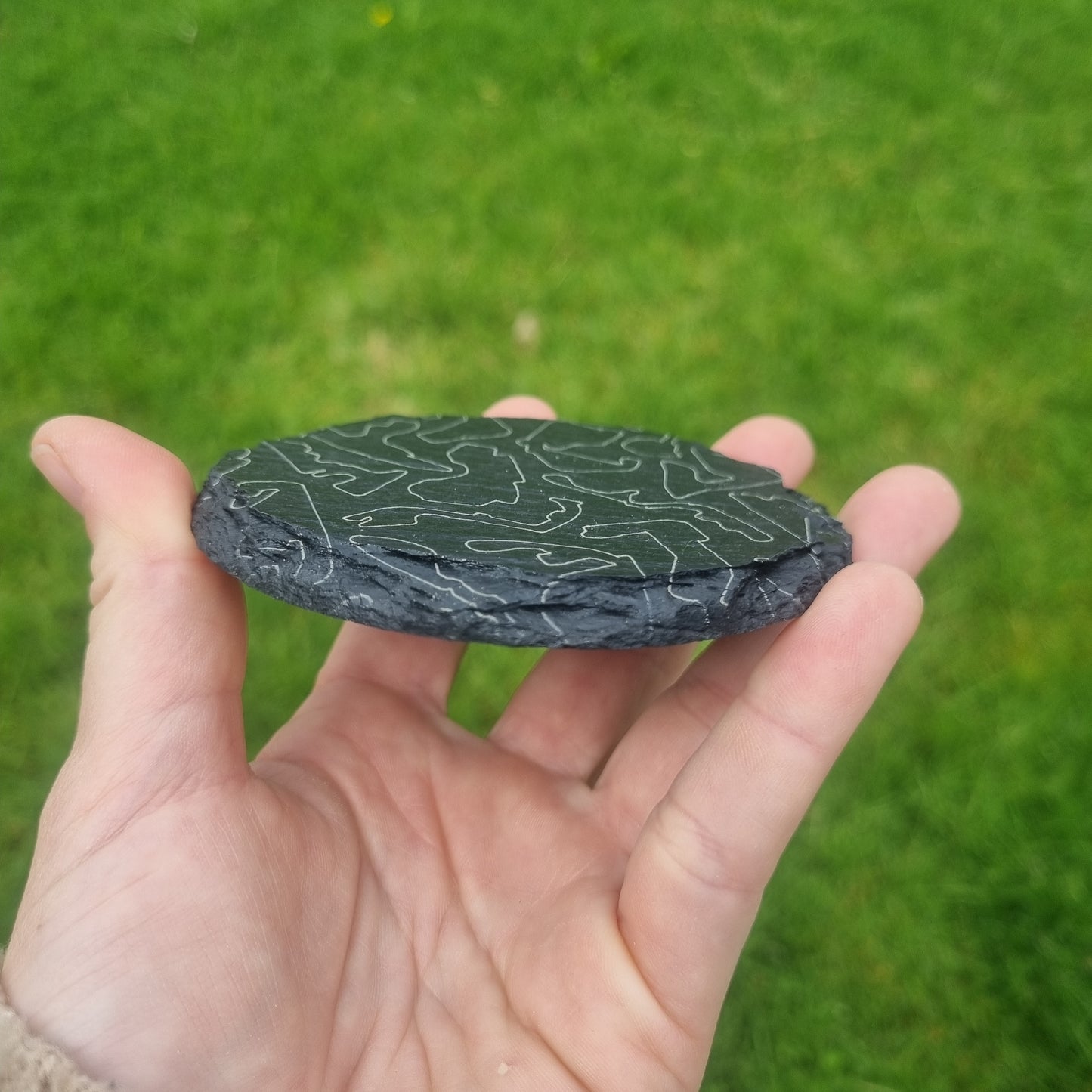 Slate coaster - Formula 1 race track outlines - round