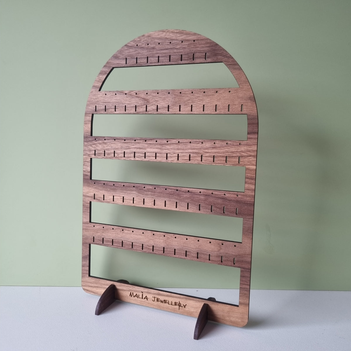 Tiers arch earring holder