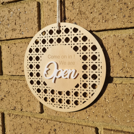 Open/Close sign - rattan round