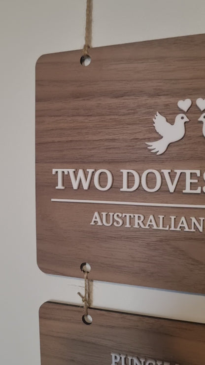 Hanging tiered signs