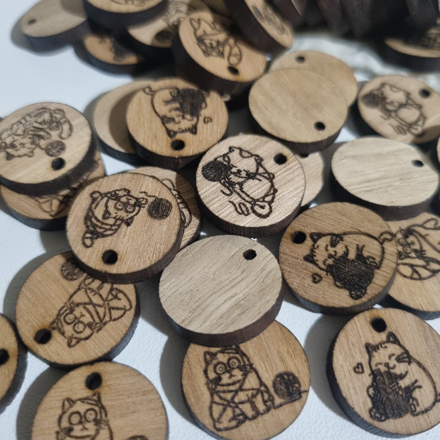 Bulk personalised 2cm tags