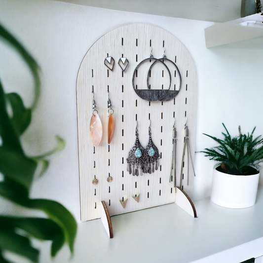 Arch earring holder